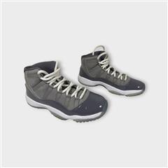 Jordan 11 Retro 'Cool Grey' 2021 (GS) Size 6.5Y 378038-005